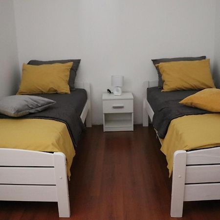 Nona Lili Apartment Izola Luaran gambar