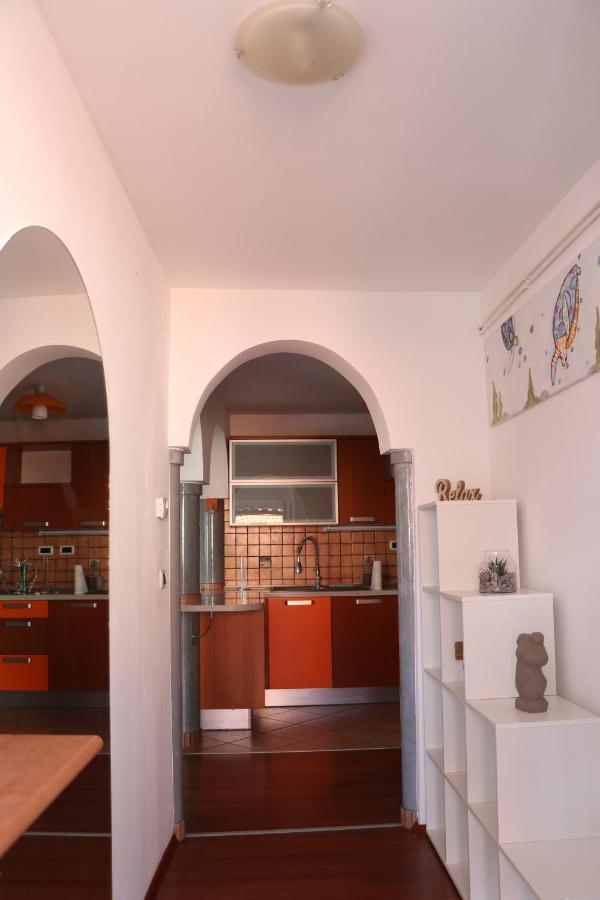 Nona Lili Apartment Izola Luaran gambar