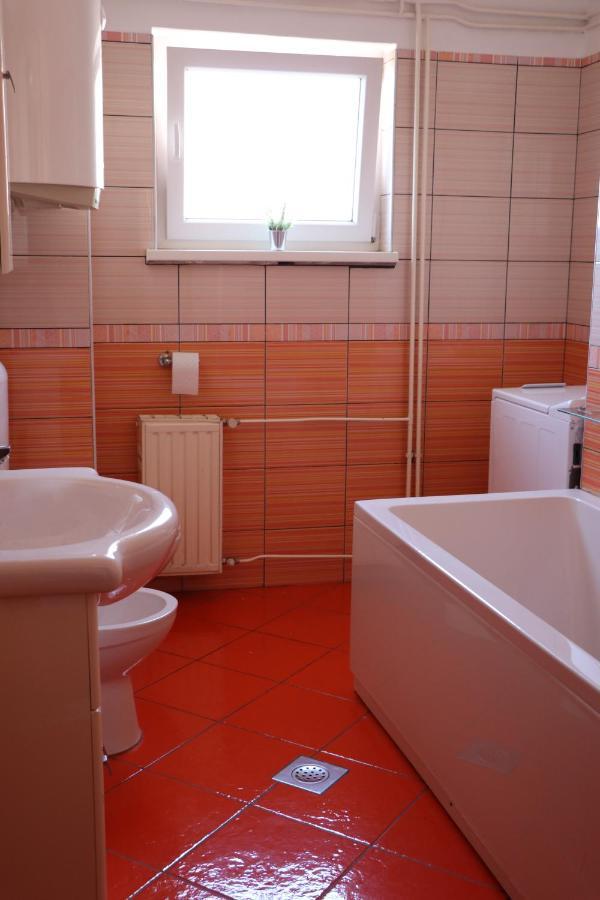 Nona Lili Apartment Izola Luaran gambar